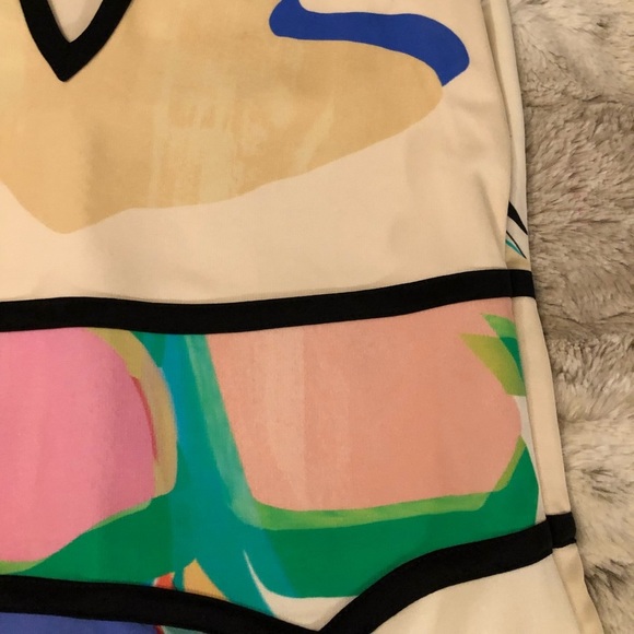 : : ROBERTO CAVALLI Multi Color Abstract Print Sleeveless Short Dress : : - Picture 11 of 16